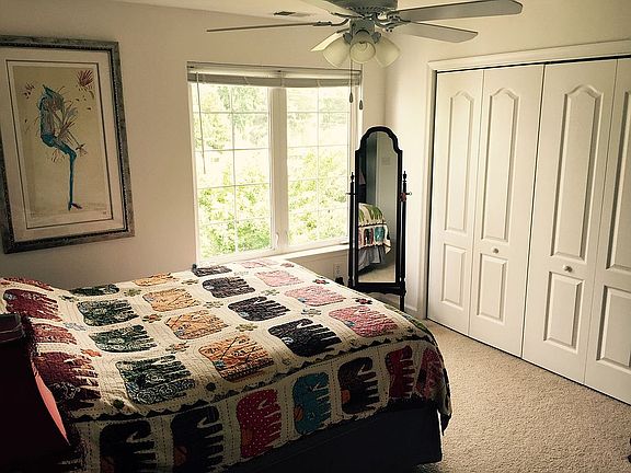 3rd image of 917 Charnell Dr APT 303