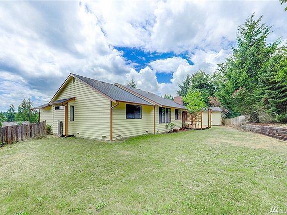 3rd image of 13739 SE 199th Pl