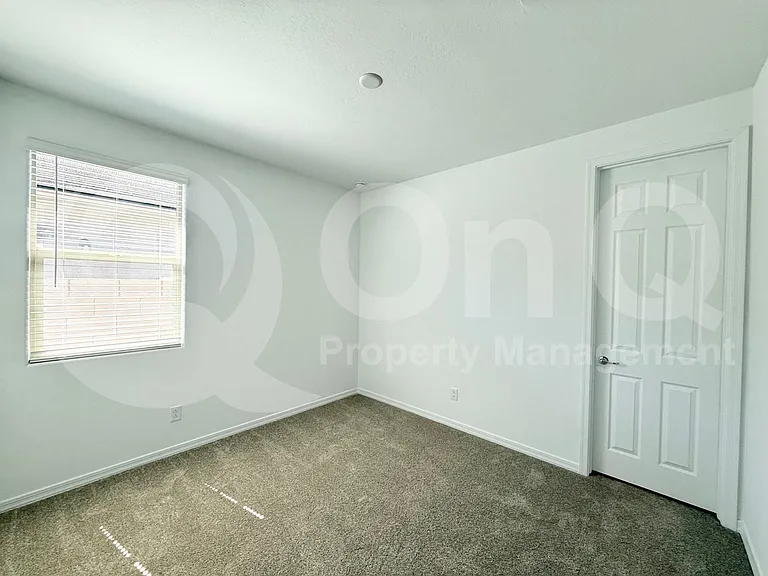 22813 E Starflower Dr — Photo 15