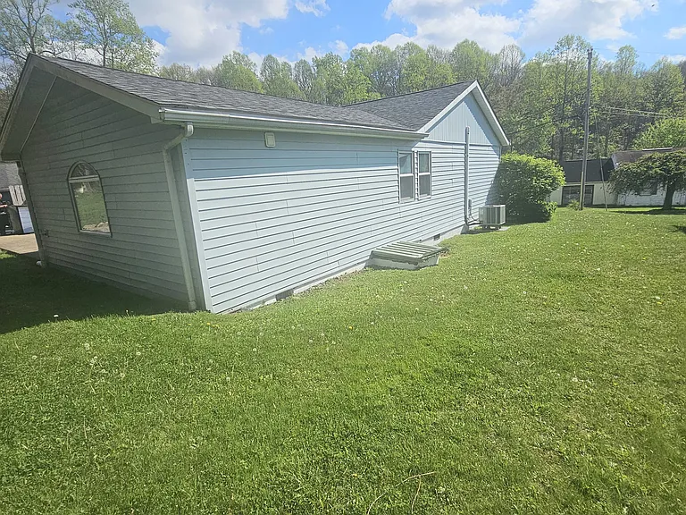 30 England Rd — Photo 23