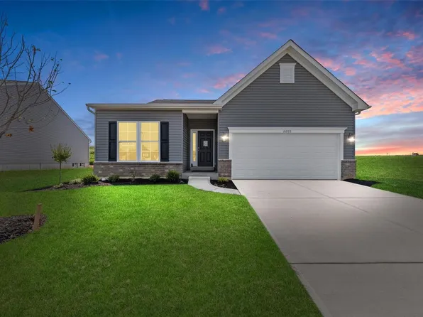 10972 S Providence Dr, Foristell, MO 63348