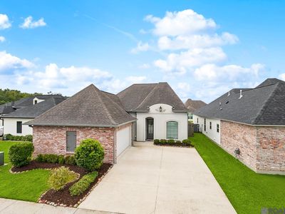 578 Flycatcher Dr, Baton Rouge, LA, 70810