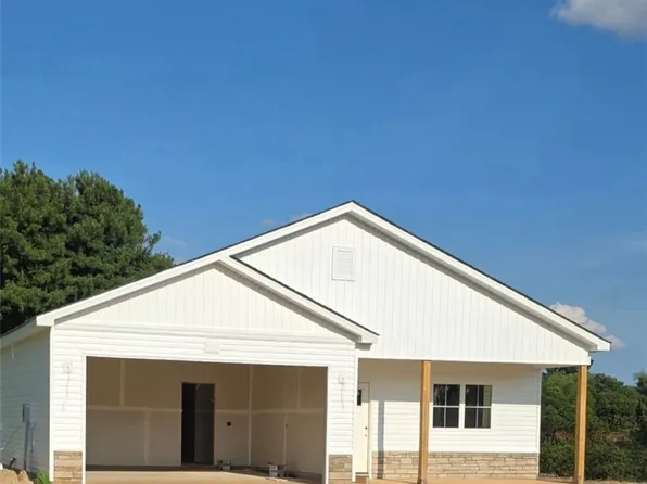 148 Evelene Way, Clinton, NC 28328