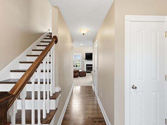 4th image of 2003 Indigo Dr