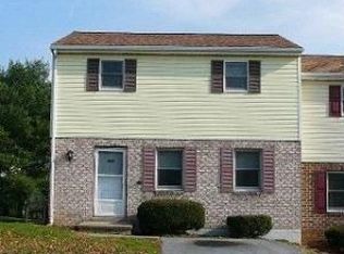 665 S Cedar St, Lititz, PA 17543