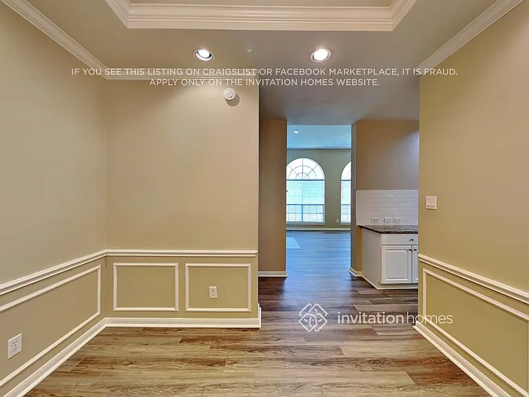 3831 Princeton Park Ct — Photo 3