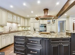 1107 Savile Ln, Mc Lean, VA 22101