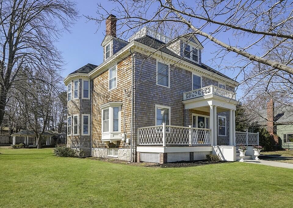 264 Court Street Plymouth MA 02360 Zillow