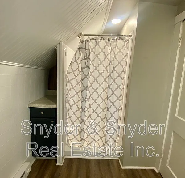 438 Crestwood Ave #3 — Photo 9