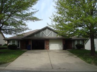 1517 SW 6th St, Blue Springs, MO 64014