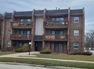 3704 215th St APT 306, Matteson, IL