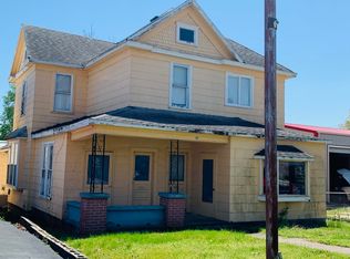 109 E Broadway St, Monett, MO 65708