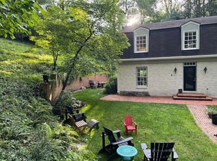 941 Rosser Ln, Charlottesville, VA 22903
