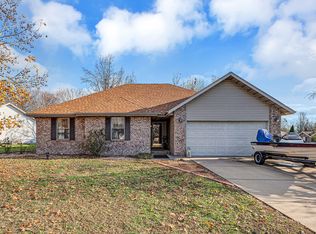 936 W Turnberry Boulevard, Ozark, MO 65721