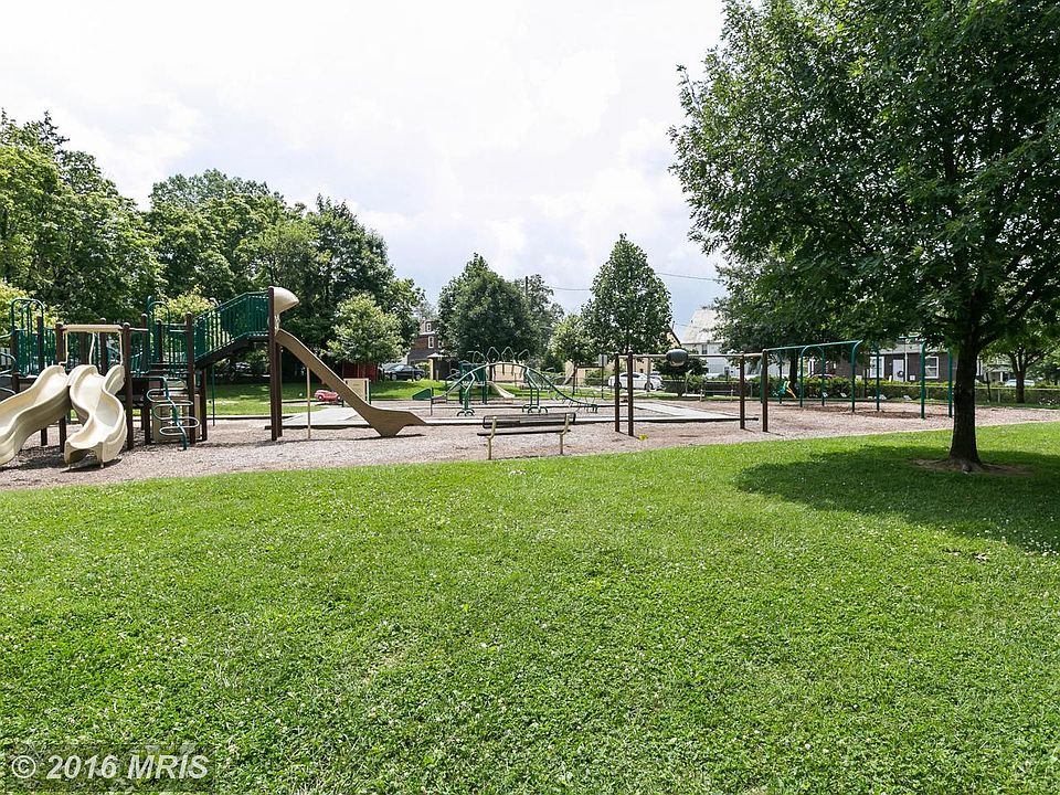 2nd image of 509A E Joppa Rd