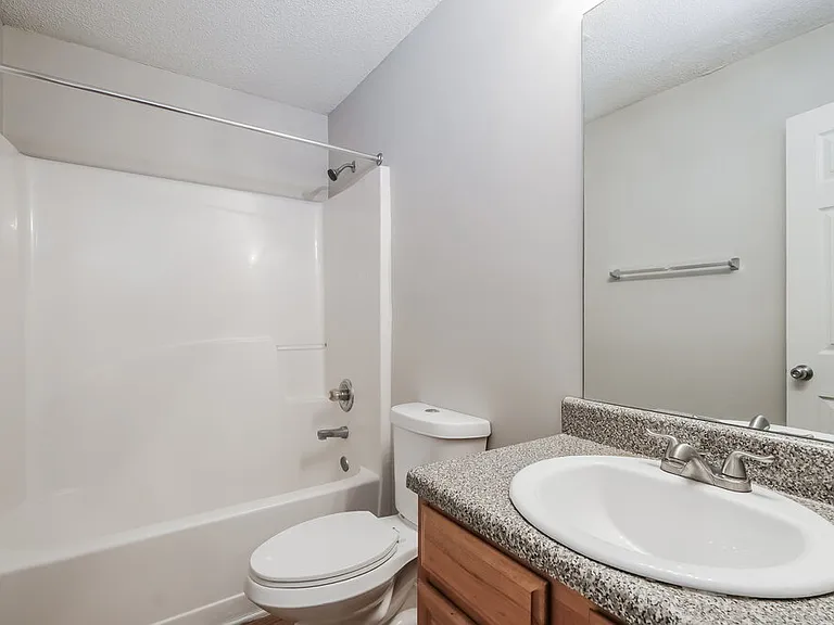 3038 Summer Breeze Dr — Photo 16