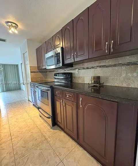 835 NW 81st Way #5 — Photo 2