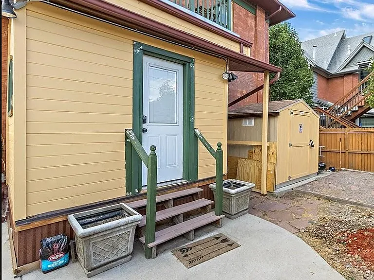 1530 N Gaylord St #2 — Photo 31