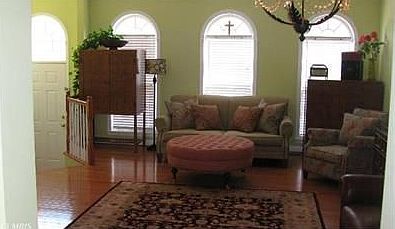 4th image of 5615 Faircloth Ct
