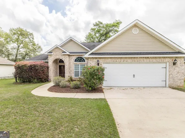 505 Amberley Ct, Kathleen, GA 31047