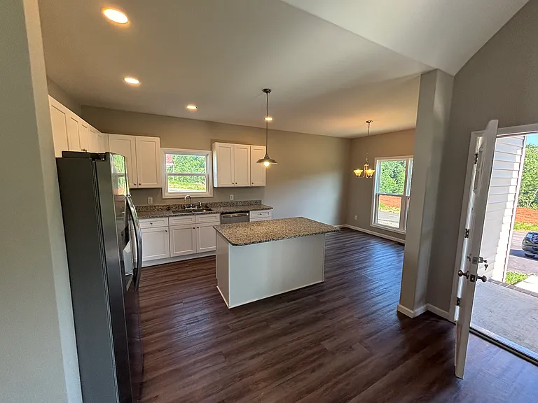 0 Sneed Blvd — Photo 10