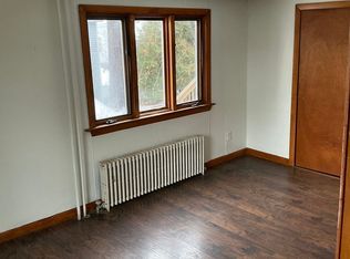 5 Maple St, Augusta, ME 04330