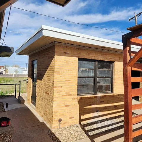 415 N Harvey St #3 — Photo 7