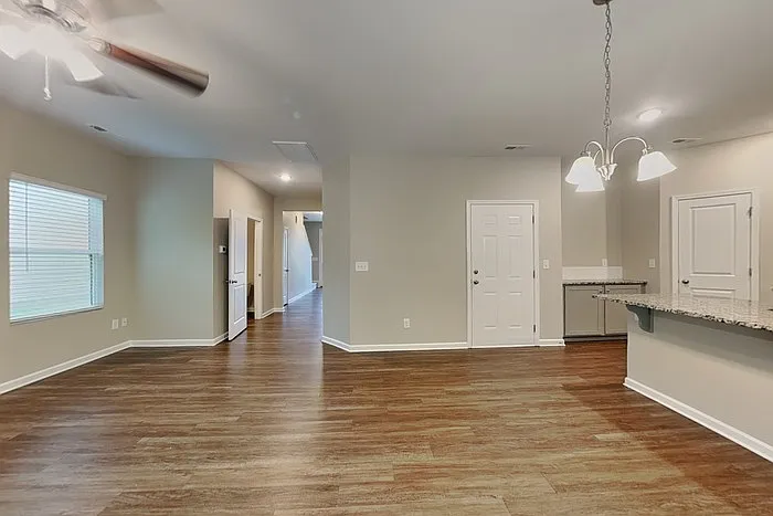 729 Pointe Andrews Dr — Photo 4
