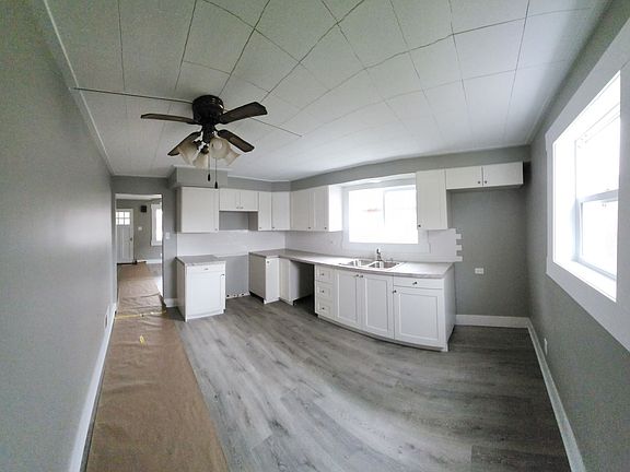5th image of 503 N Blaine Ave