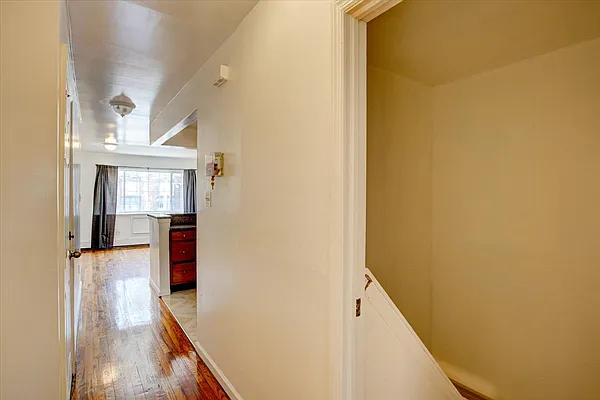 Rented by Avenues Real Estate | media 8