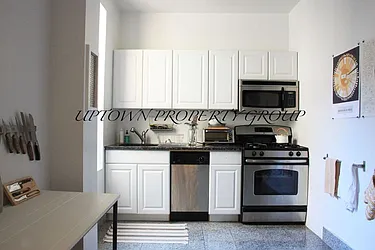 Rented by Uptown Property Group