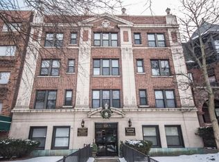 537 W Deming Pl APT 204, Chicago, IL 60614