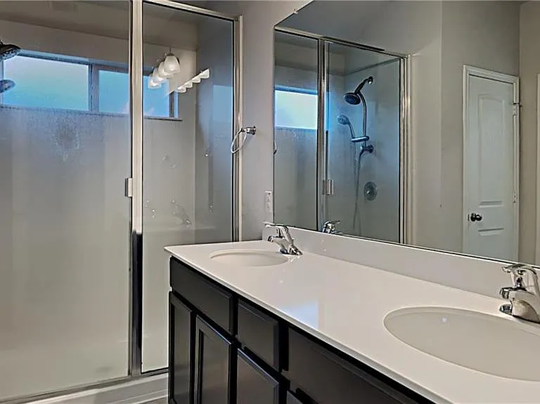 113 Kyra Ln — Photo 17