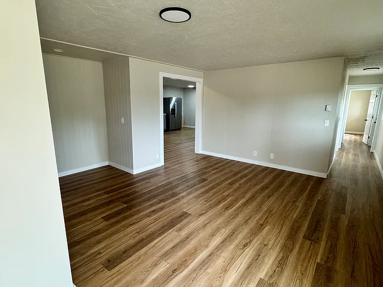 192 Beacon Hill Dr #B — Photo 14