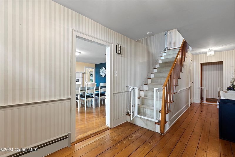 5th image of 847 Grovenors Corners Road