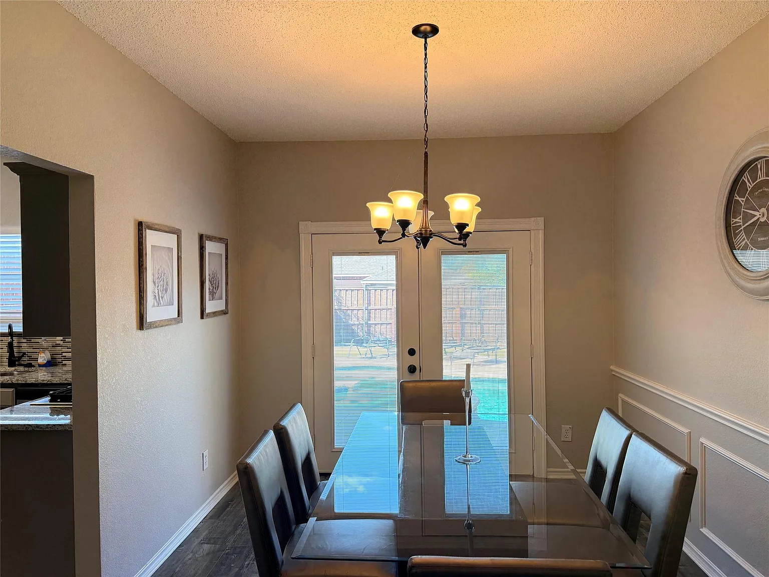 4 bed, 2.5 bath, 2546 sqft, $2,900 — Photo 4