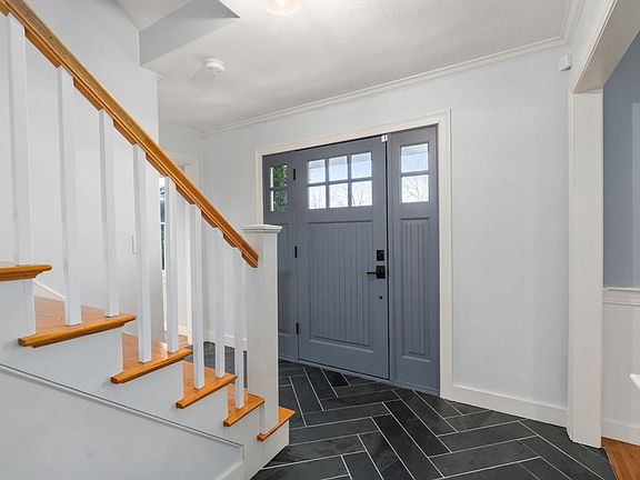 3rd image of 68 Longfellow Rd