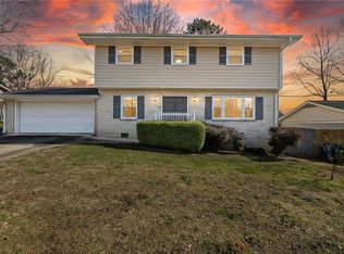 1231 Sanden Ferry Dr, Decatur, GA 30033