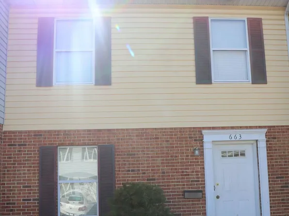 663 Northfield Ct, Harrisonburg, VA 22802