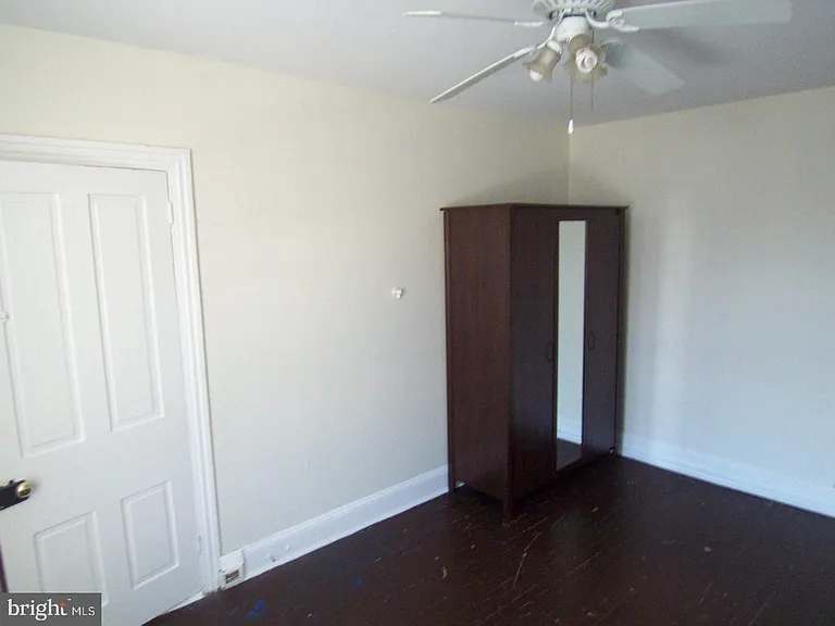 133 Jamestown St — Photo 13