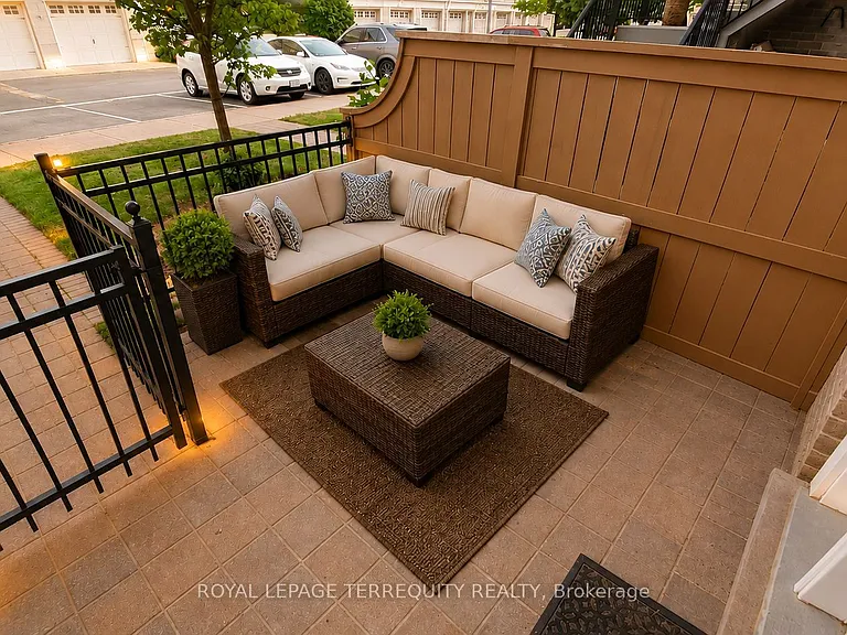4975 Southampton Dr #139 — Photo 3