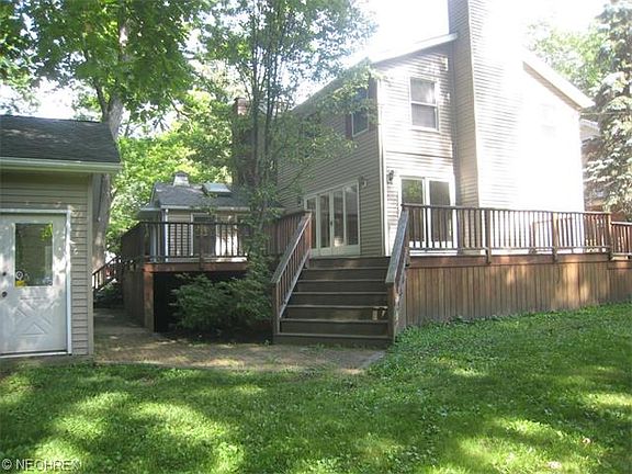 3rd image of 2606 Oak Park Blvd