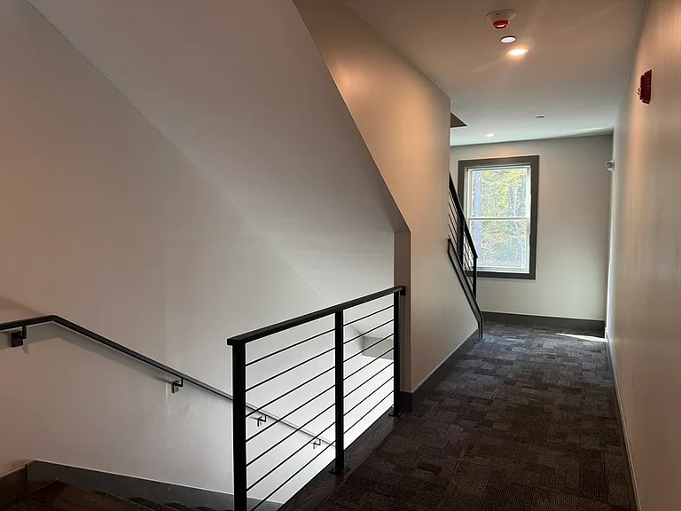 251 Sladen St #207 — Photo 27