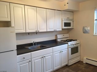 1245B Valley Rd, Wayne, NJ 07470