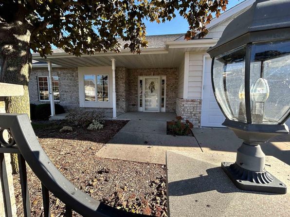 3900 North WAYSIDE LANE, Appleton, WI 54913