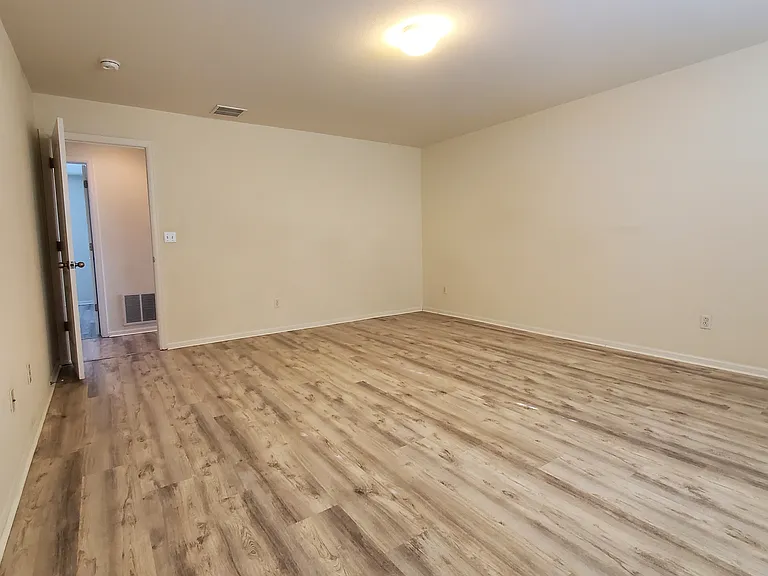 11994 E Lake Cir — Photo 21