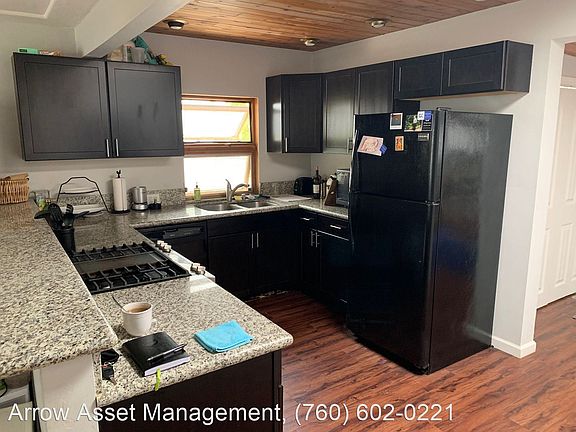 3rd image of 1511 Glenwood Dr