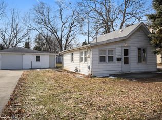 1208 Locust St, West Des Moines, IA 50265