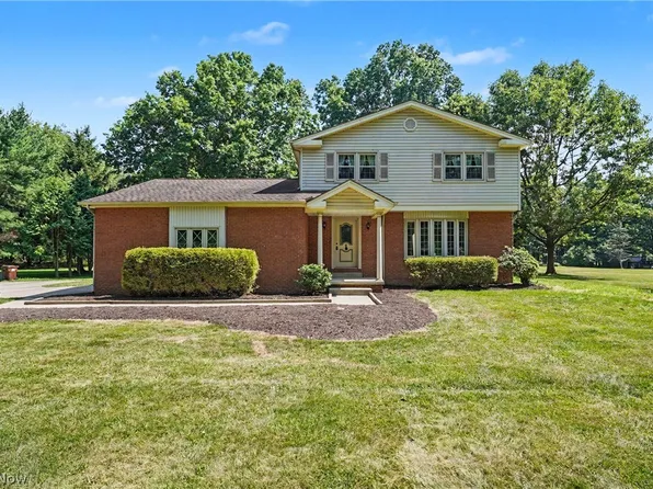 2053 Walker Mill Rd, Poland, OH 44514
