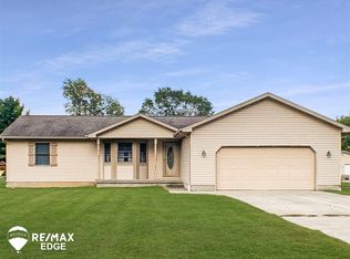 1221 Adams Rd, Burton, MI 48509